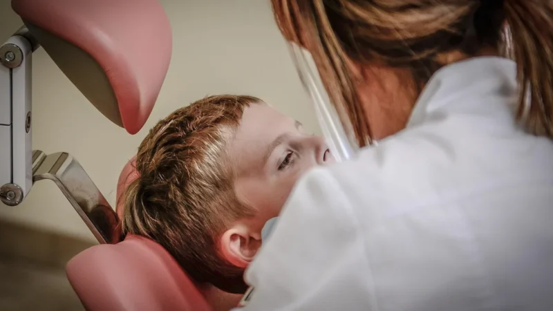 Chirurgia stomatologiczna i implanty — DiamanteDental Zielona Góra